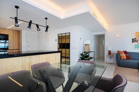 Apartment for sale Punta Prima, Alicante, Spain 2 bedrooms, 75 sq.m. No. 113627 - photo 13