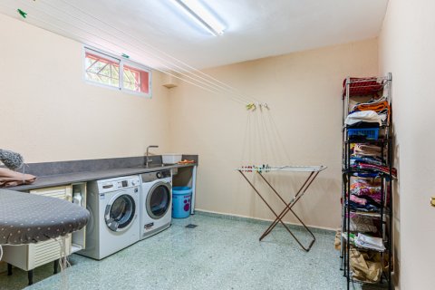 Villa zum Verkauf Arroyomolinos, Madrid, Spanien 4 Schlafzimmer, 760 m2 Nr. 113518 - Foto 6