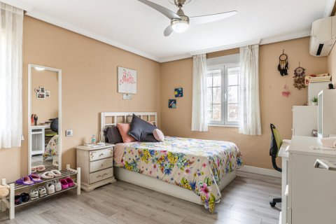 Villa zum Verkauf Arroyomolinos, Madrid, Spanien 4 Schlafzimmer, 760 m2 Nr. 113518 - Foto 27