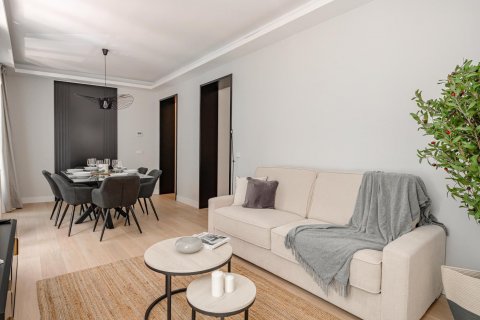 Apartment for sale Madrid, Spain 102 sq.m. No. 87282 - photo 2