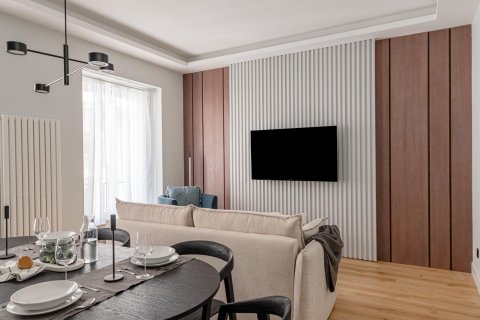 Huoneisto myytävänä Madrid, Espanja, 2 makuuhuonetta, 84 m2 No. 87280 - kuva 3