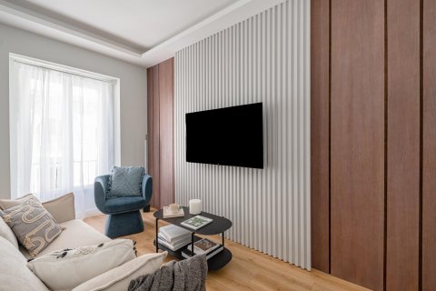 Huoneisto myytävänä Madrid, Espanja, 2 makuuhuonetta, 84 m2 No. 87280 - kuva 2