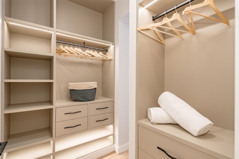 Apartamento en venta Madrid, España 3 dormitorios, 112 m2 No. 87285 - foto 9