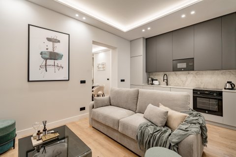 Apartamento en venta Madrid, España 3 dormitorios, 112 m2 No. 87285 - foto 1