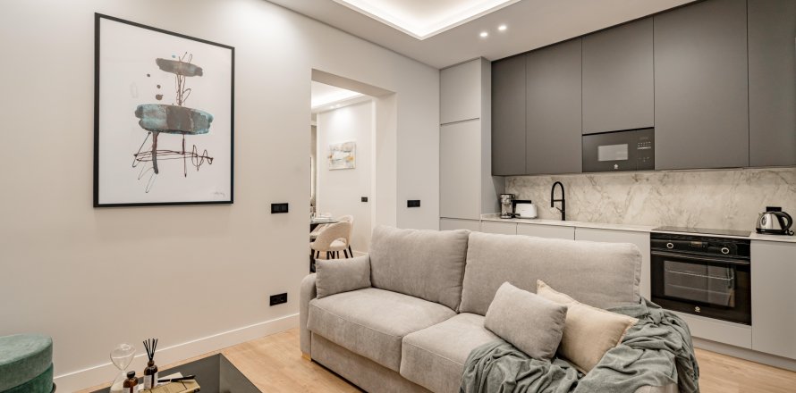 Apartamento Madrid, España 3 dormitorios, 112 m2 No. 87285