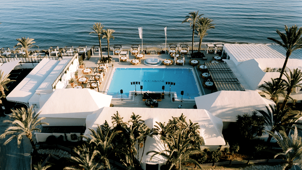 Apartment in Marbella, Malaga, Spain 4 bedrooms, 331.21 sq.m. No. 87948