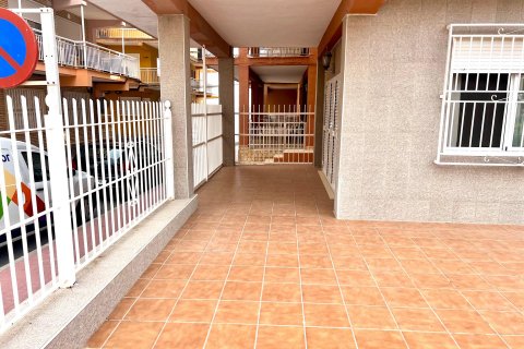 Apartment for sale Torrevieja, Alicante, Spain 3 bedrooms, 111 sq.m. No. 115146 - photo 2