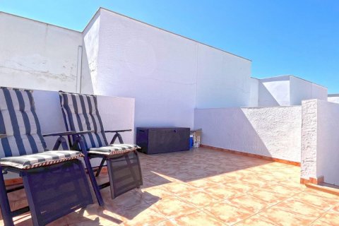 Townhouse for sale Torrevieja, Alicante, Spain 3 bedrooms, 75 sq.m. No. 115141 - photo 9