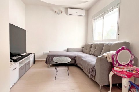 Bungalowi myytävänä Alicante, Espanja, 2 makuuhuonetta, 83 m2 No. 115143 - kuva 13
