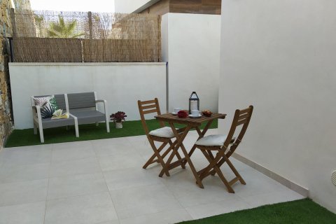 Villa for sale Villamartin, Alicante, Spain 3 bedrooms, 185 sq.m. No. 114277 - photo 10