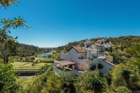 Appartamento in vendita Benahavis, Malaga, Spagna 3 camere da letto, 180 mq. N° 21763 - foto 1
