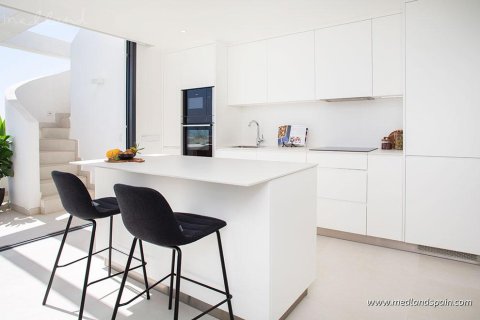 Apartment for sale in Fuengirola, Malaga, Spain 2 bedrooms, 92 sq.m. No. 105289 - photo 8