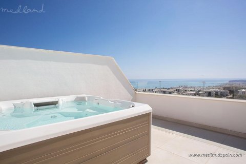 Apartment for sale in Fuengirola, Malaga, Spain 2 bedrooms, 92 sq.m. No. 105289 - photo 15