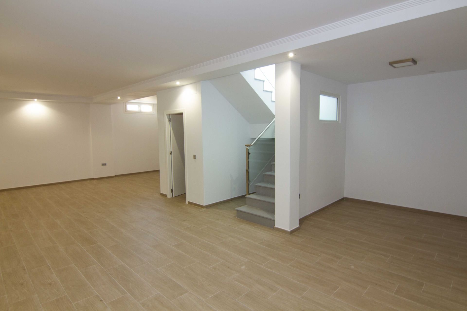 Casa a Torrevieja, Alicante, Spagna 3 camere da letto, 238 mq. N° 95740