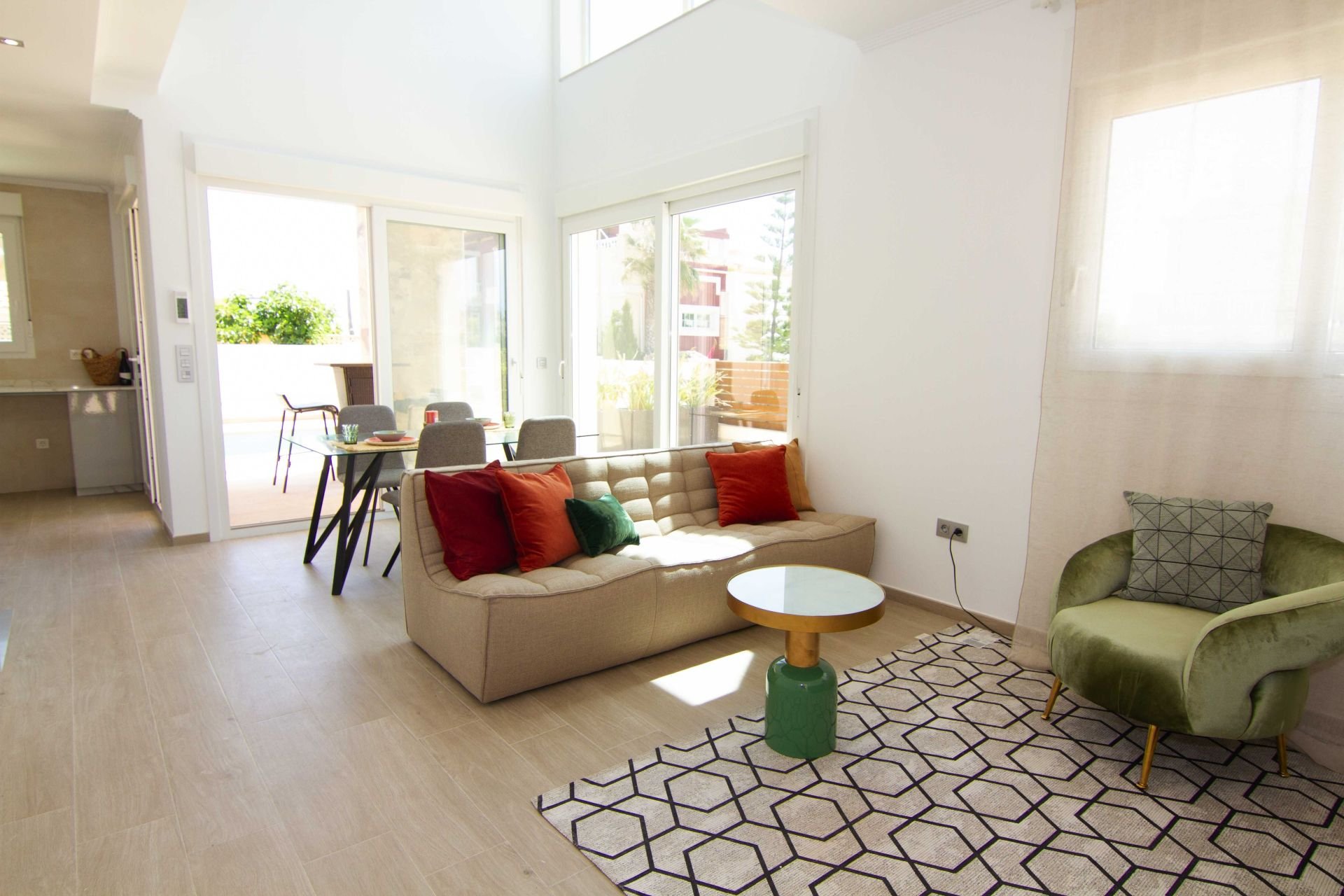 Casa a Torrevieja, Alicante, Spagna 3 camere da letto, 238 mq. N° 95740
