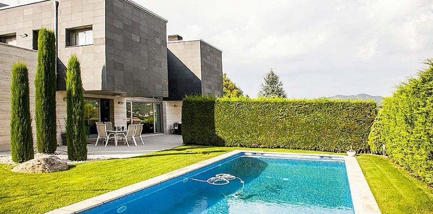 House Vallromanes, Barcelona, Espagne 5 chambres, 540 m2 No. 22468