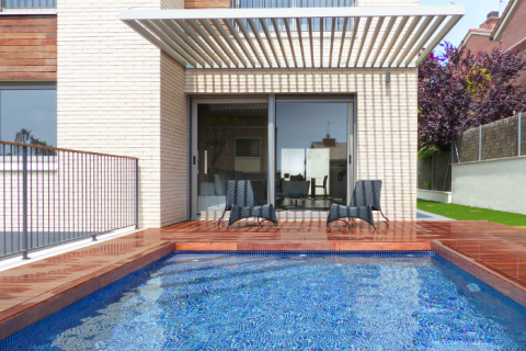 Māja pārdošanā Vilassar de Dalt, Barcelona, Spānijā 5 istabas, 350 m2 Nr. 35899 - attēls 3