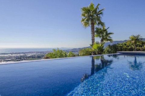 House for sale Cabrils, Barcelona, Spain 4 bedrooms, 358 sq.m. No. 37197 - photo 20