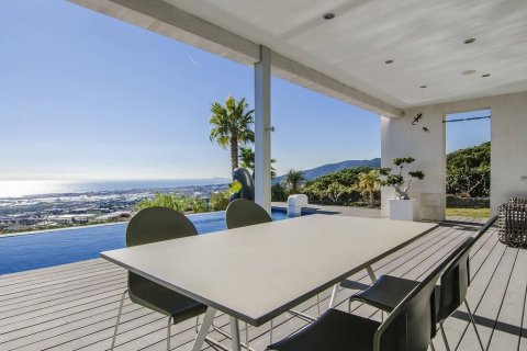 House for sale Cabrils, Barcelona, Spain 4 bedrooms, 358 sq.m. No. 37197 - photo 17