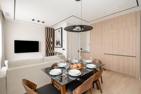 Apartment à vendre Madrid, Espagne, 2 chambres, 76 m2 No. 87295 - photo 2