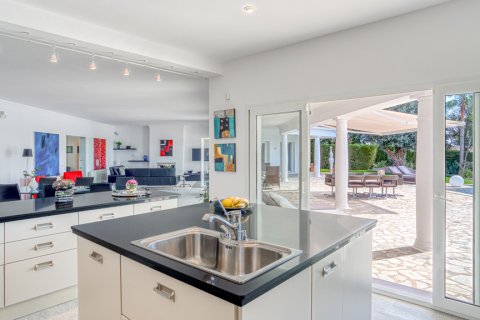 Villa zum Verkauf Marbella, Malaga, Spanien 4 Schlafzimmer, 784 m2 Nr. 109772 - Foto 18