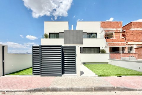 Villa till salu Alicante, Spanien 3 sovrum, 82 kvm. Nr. 112232 - foto 12