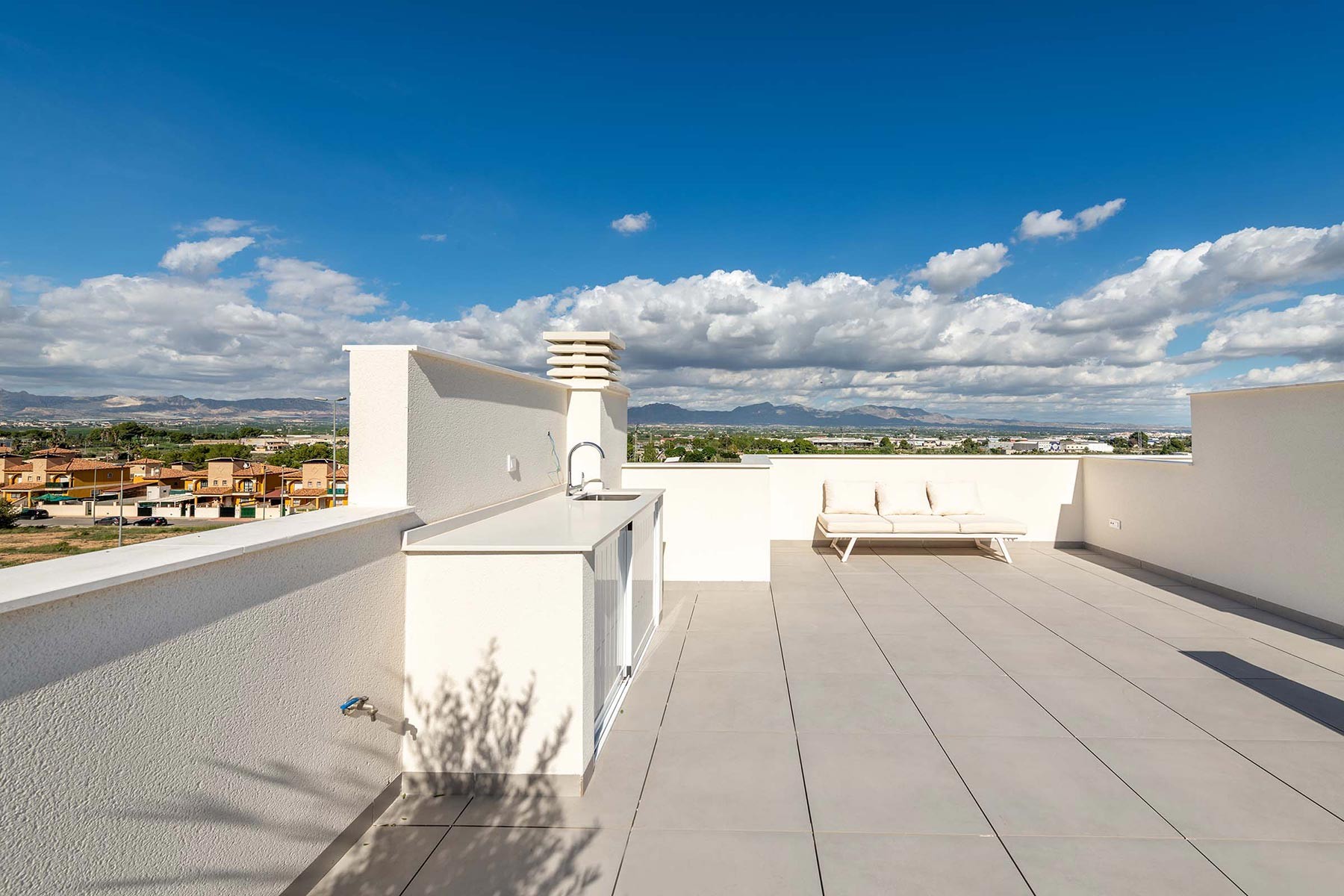 Villa i Alicante, Spanien 3 sovrum, 82 kvm. Nr. 112232