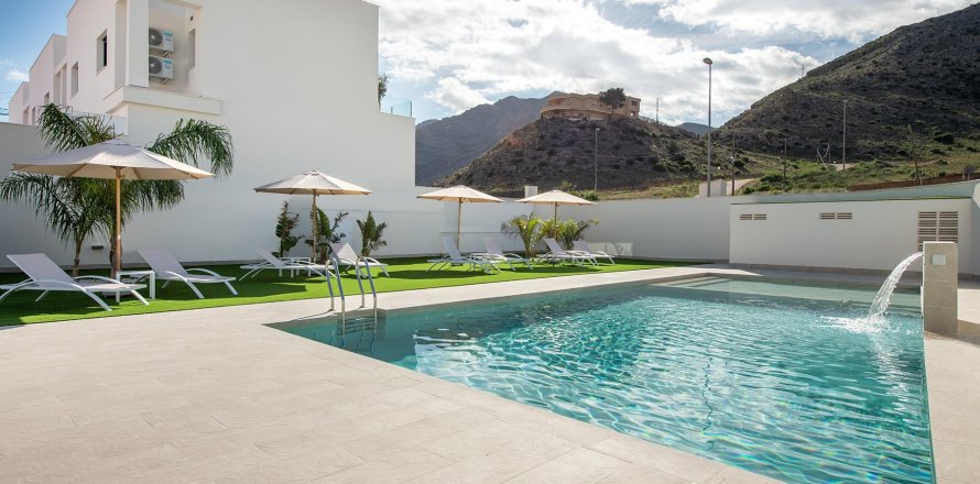 Villa a Alicante, Spagna 3 camere da letto, 82 mq. N° 112232