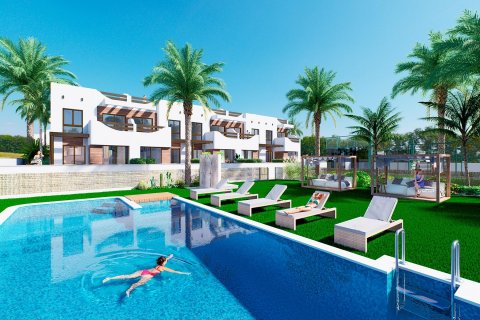 Bungalow for sale Pilar de la Horadada, Alicante, Spain 2 bedrooms, 60 sq.m. No. 112294 - photo 1