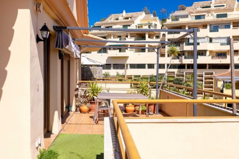 Продажа пентхауса Бенальмадена, Малага, Испания 4 спальни, 127м2 №117825 - фото 14