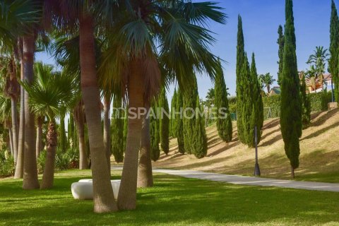 Dzīvoklis pārdošanā Fuengirola, Malaga, Spānijā 2 istabas, 86 m2 Nr. 48625 - attēls 12