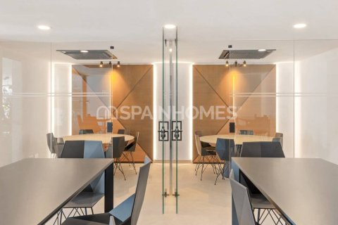 Продажа квартиры в Фуэнхирола, Малага, Испания 2 спальни, 86м2 №48625 - фото 34