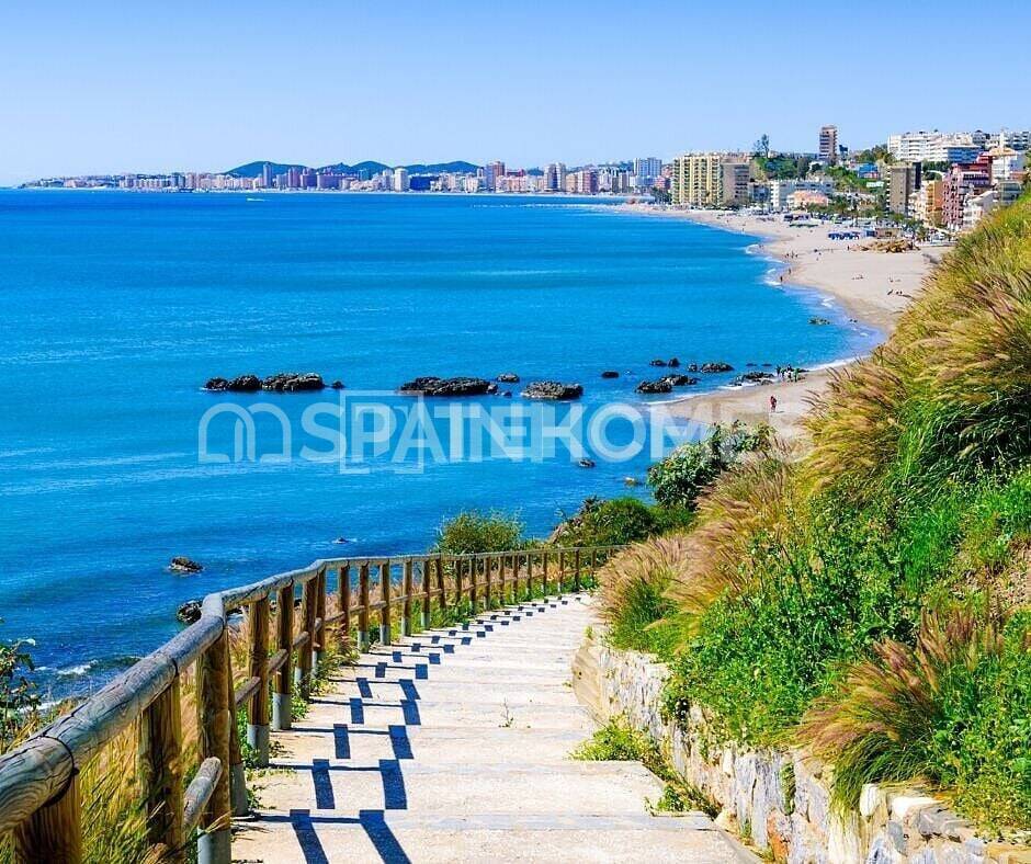 Apartment in Fuengirola, Malaga, Spain 2 bedrooms, 86 sq.m. No. 48625