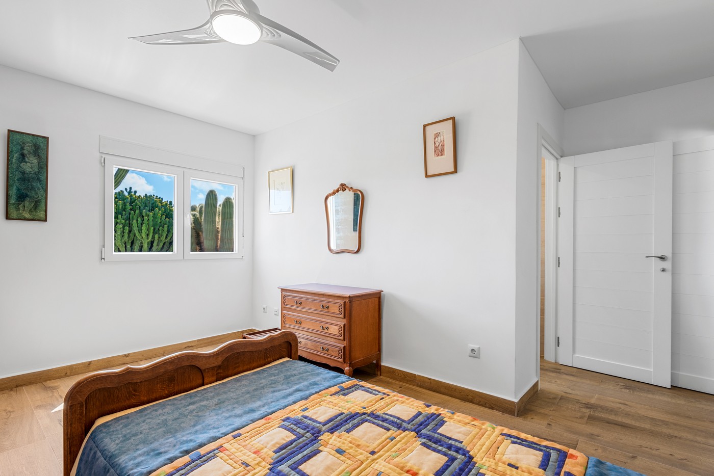 Huvila Los Montesinos, Alicante, Espanja 6 makuuhuonetta, 340 m2 No. 117918
