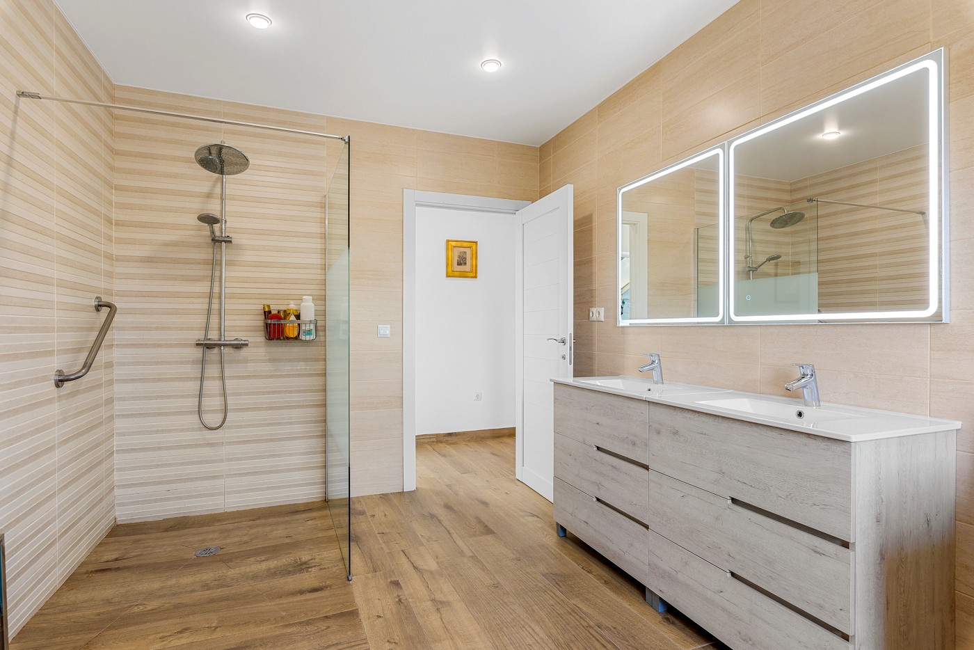Huvila Los Montesinos, Alicante, Espanja 6 makuuhuonetta, 340 m2 No. 117918