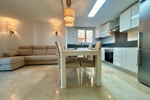 Apartment à vendre Punta Prima, Alicante, Espagne, 3 chambres, 111 m2 No. 114624 - photo 5