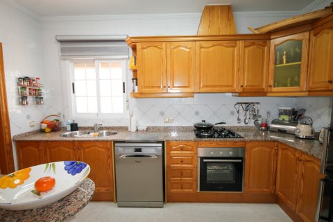 Villa in vendita Alicante, Spagna 3 camere da letto,  N° 117391 - foto 16