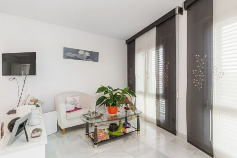 Huvila myytävänä Dos Hermanas, Seville, Espanja, 7 makuuhuonetta, 1.05 m2 No. 106998 - kuva 15