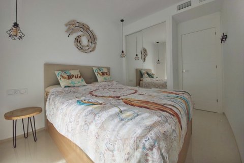 Apartamento en venta Ciudad Quesada, Alicante, España 2 dormitorios,  No. 115735 - foto 8