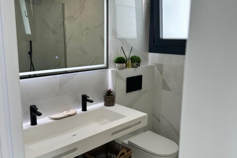 House zum Verkauf in Finestrat, Alicante, Spanien 4 Schlafzimmer, 244 m2 Nr. 95497 - Foto 15