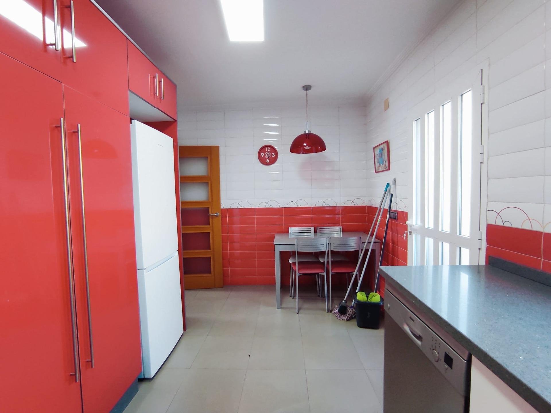 Villa in Torrevieja, Alicante, Spanien 3 Schlafzimmer, 132 m2 Nr. 90324