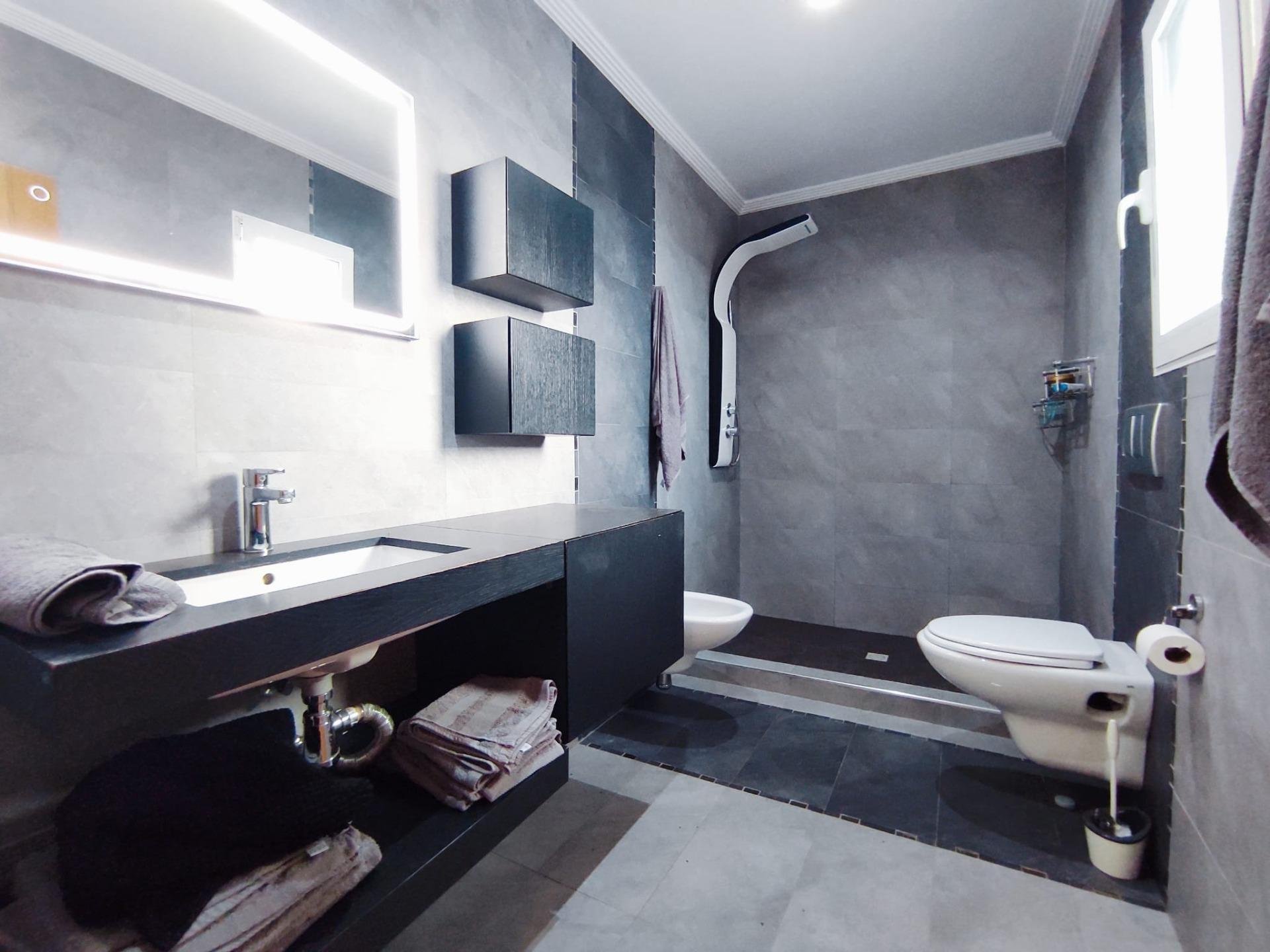 Villa in Torrevieja, Alicante, Spanien 3 Schlafzimmer, 132 m2 Nr. 90324