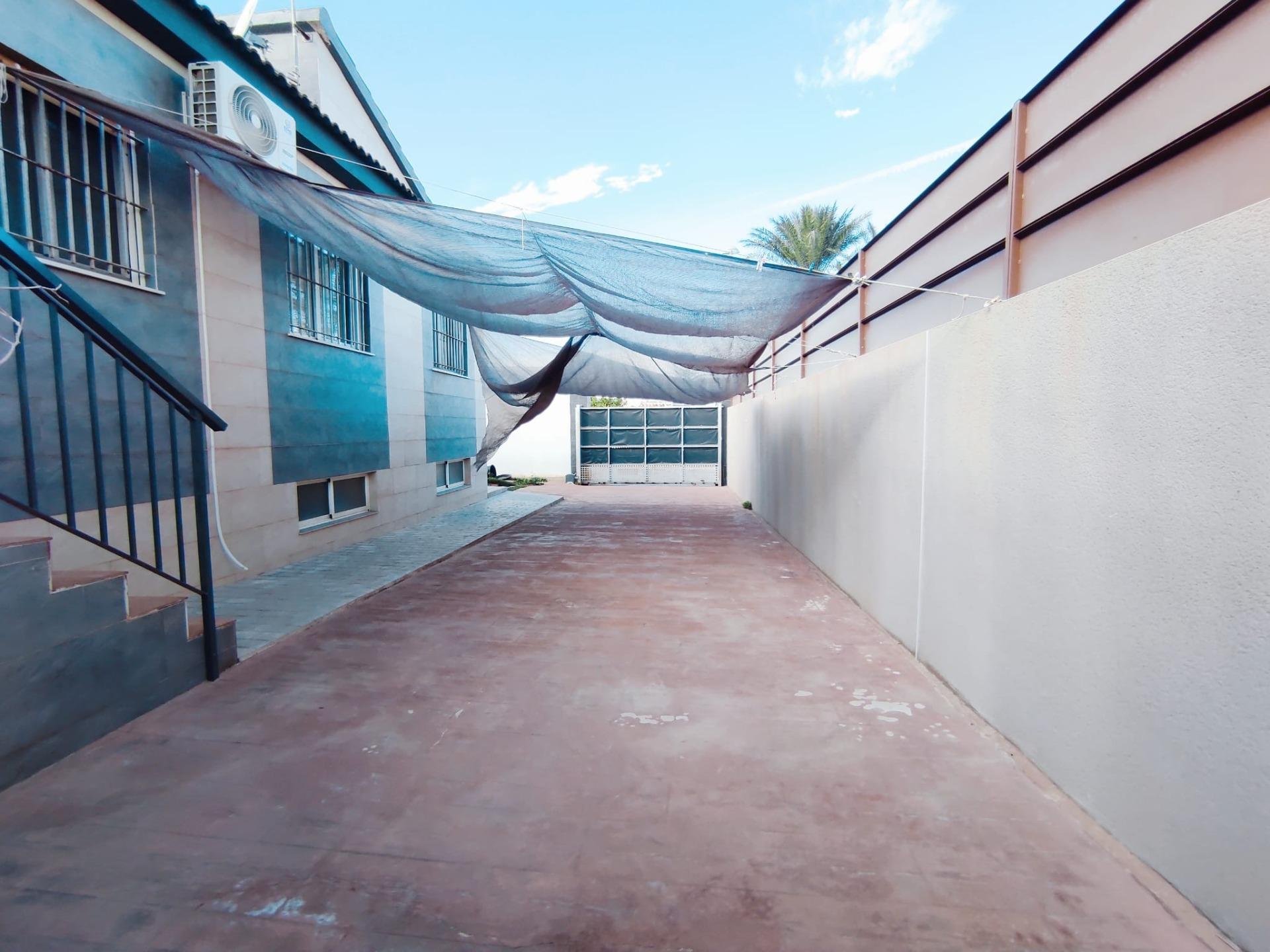 Villa in Torrevieja, Alicante, Spanien 3 Schlafzimmer, 132 m2 Nr. 90324