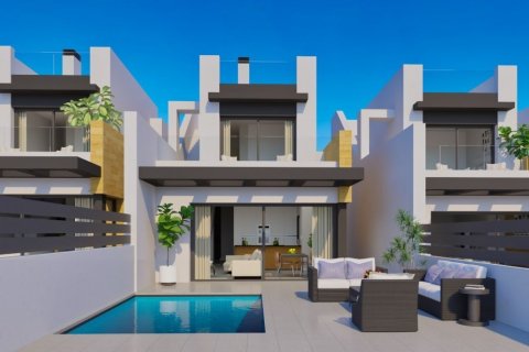Villa till salu Torrevieja, Alicante, Spanien 3 sovrum, 116 kvm. Nr. 112379 - foto 1