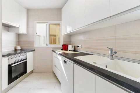 Apartment à vendre Alicante, Espagne, 3 chambres, 111 m2 No. 113036 - photo 12