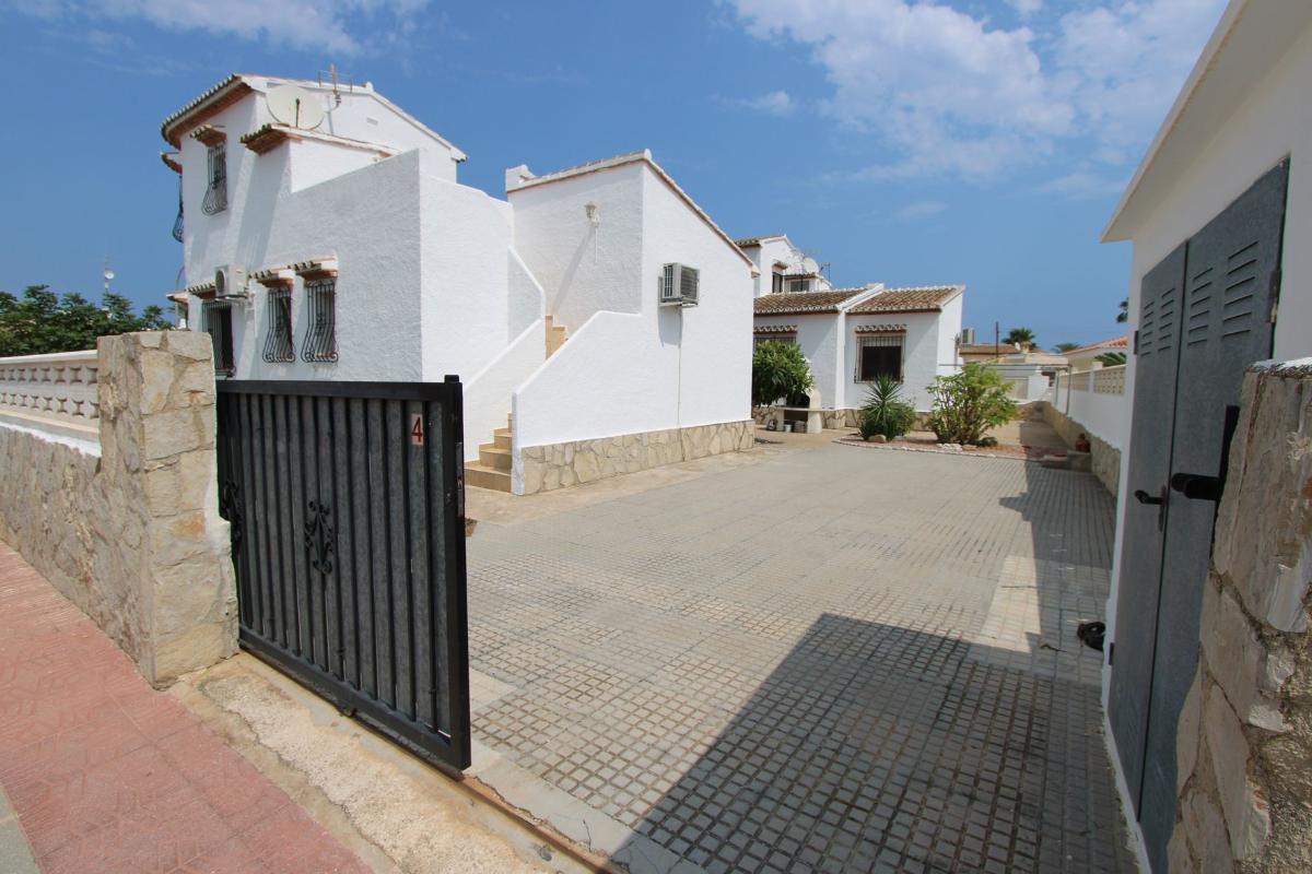 Villa en Dénia, Alicante, España 6 dormitorios,  No. 113040