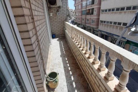 Apartment for sale Torrevieja, Alicante, Spain 3 bedrooms, 120 sq.m. No. 113042 - photo 8