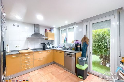 Townhouse for sale Canet de Mar, Barcelona, Spain 4 bedrooms, 299 sq.m. No. 117638 - photo 6