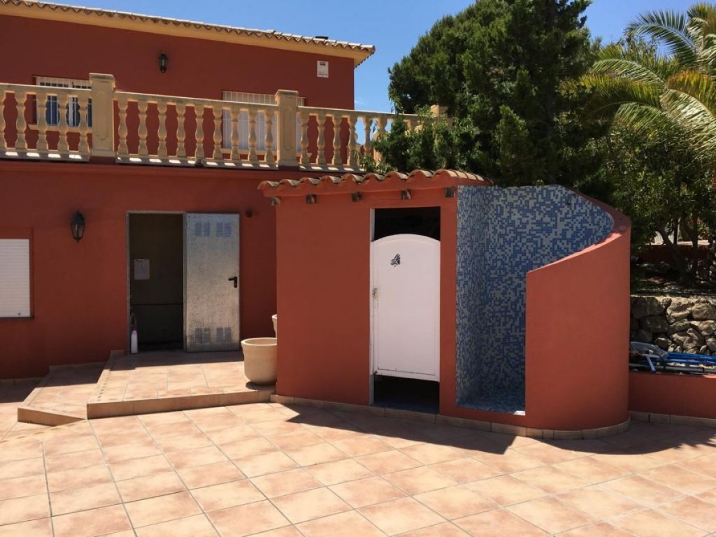 Villa à L'Alfàs del Pi, Alicante, Espagne 8 chambres, 540 m2 No. 115477