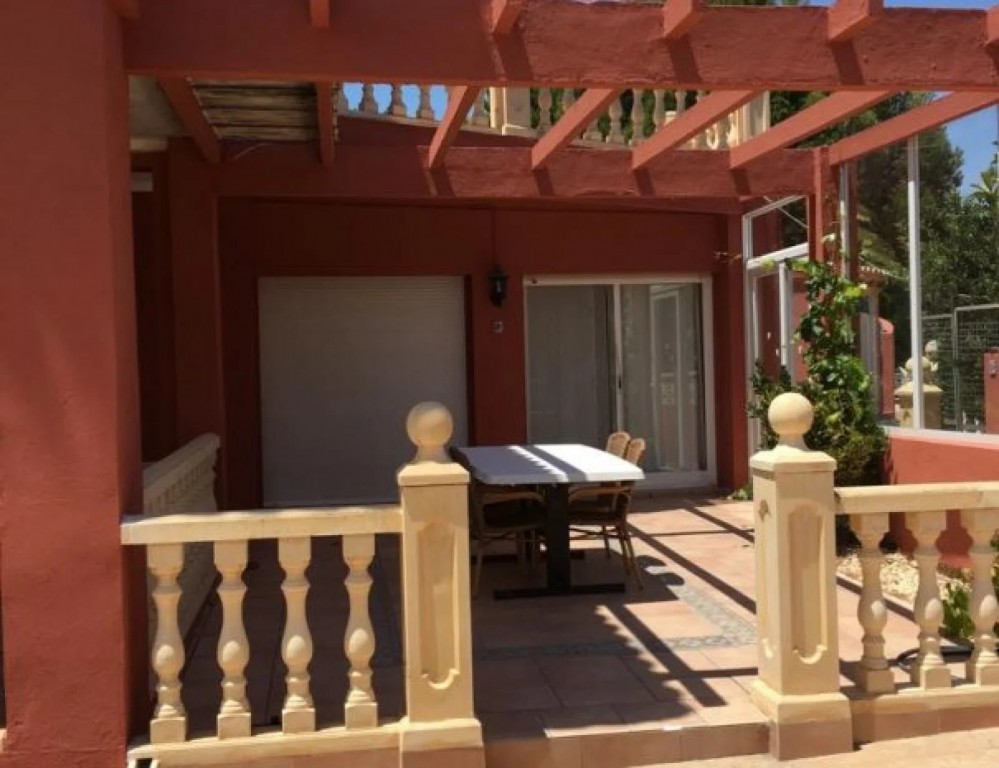 Villa à L'Alfàs del Pi, Alicante, Espagne 8 chambres, 540 m2 No. 115477